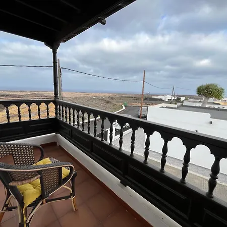 Elikasa Apartament *